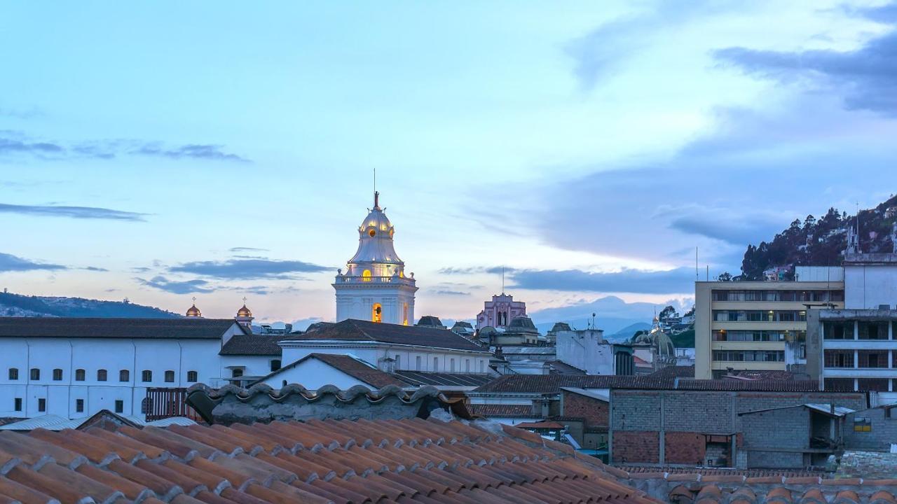 Hotel La Basílica Quito Exterior foto