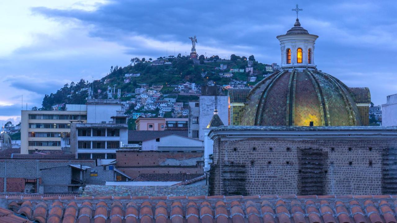 Hotel La Basílica Quito Exterior foto